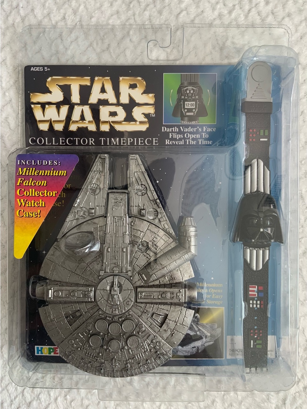 Star Wars Vintage Darth Vader Collector Timepiece